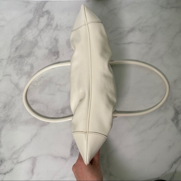 𝅺SALVATORE Ferragamo Marisa Patent Leather Handbag - Picture 11 of 16